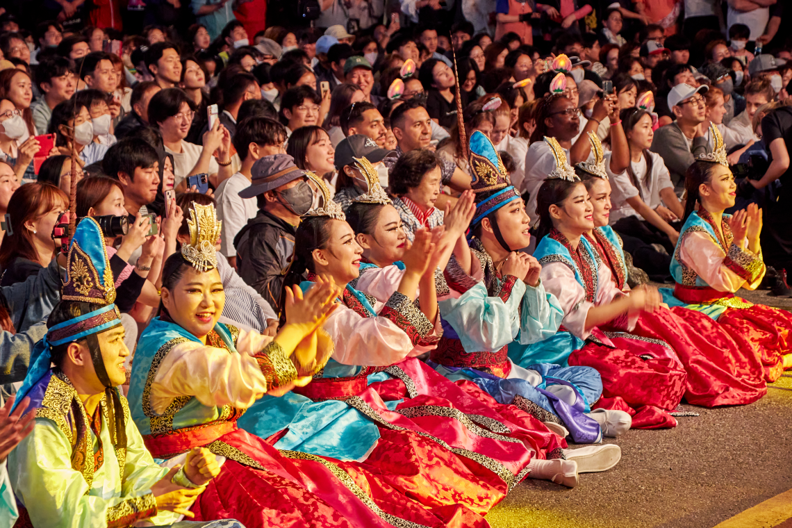 Daedong Hanmadang (Post-Parade Celebration)